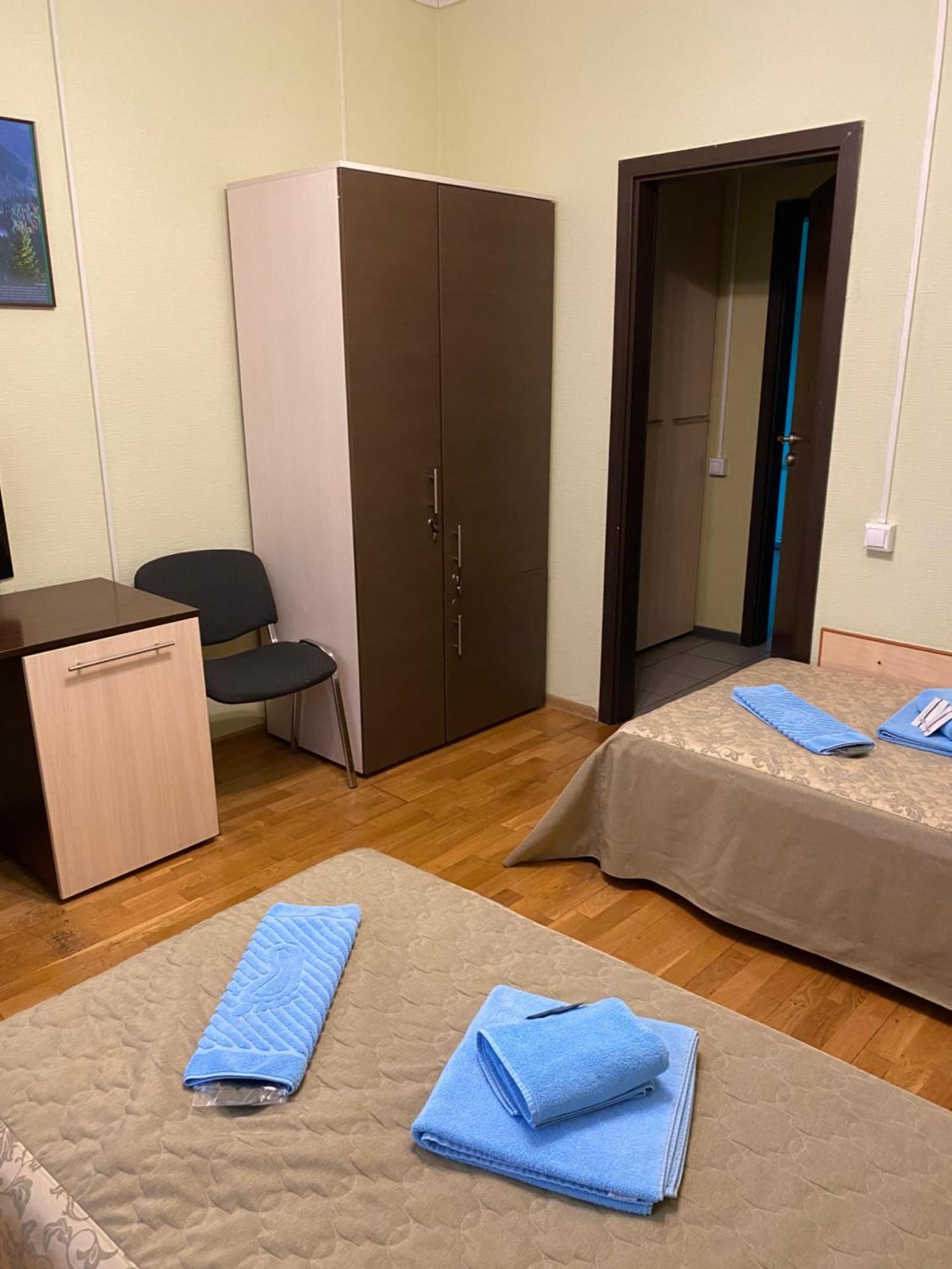Hotel Obolon-Arena Kiev Bagian luar foto