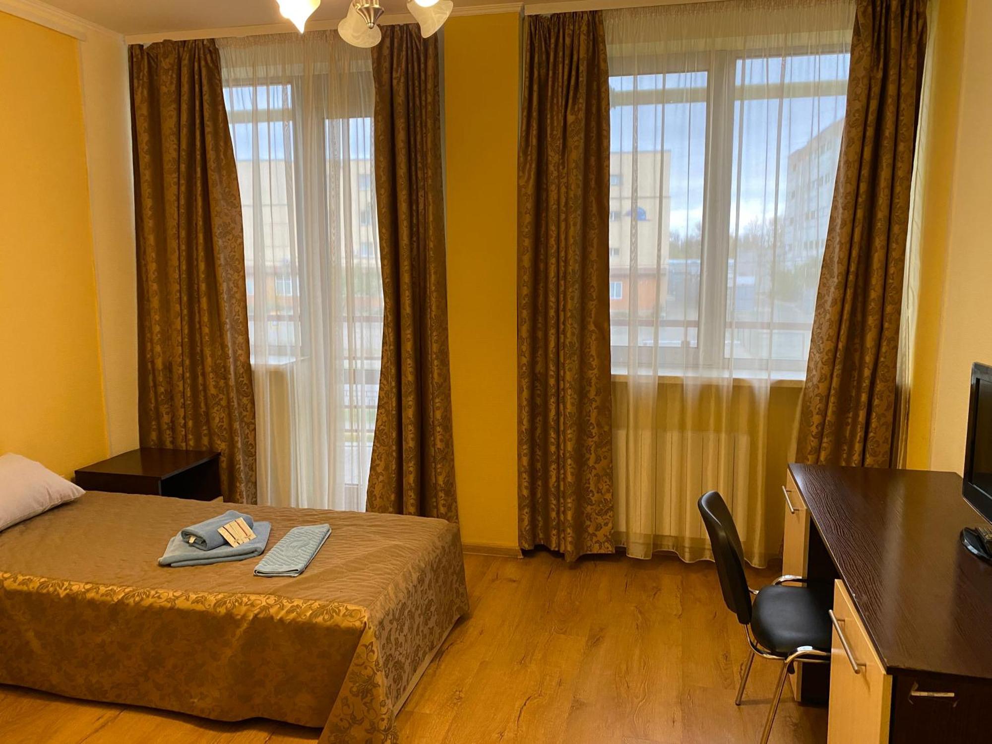 Hotel Obolon-Arena Kiev Bagian luar foto