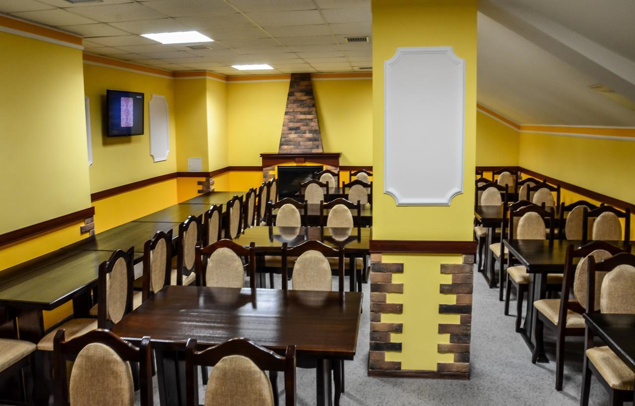 Hotel Obolon-Arena Kiev Bagian luar foto